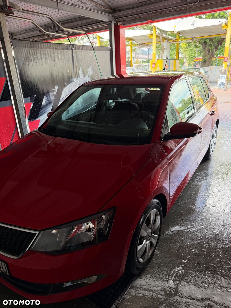 Skoda Fabia 1.2 TSI Active - 2