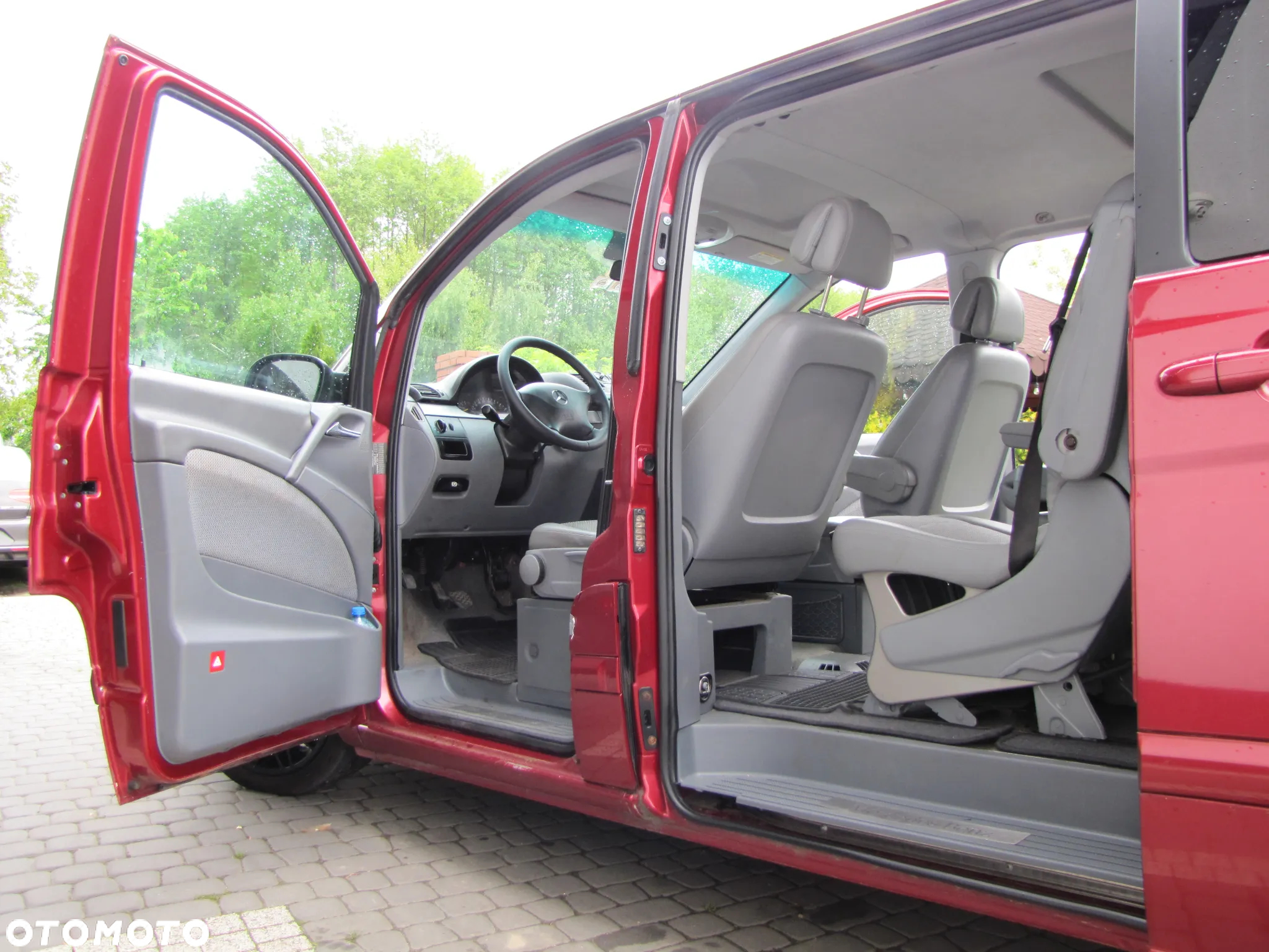 Mercedes-Benz Viano - 9