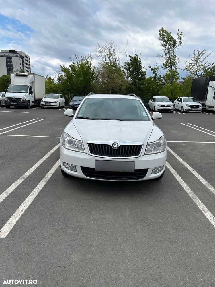 Skoda Octavia 1.8 Elegance TSI DSG - 1