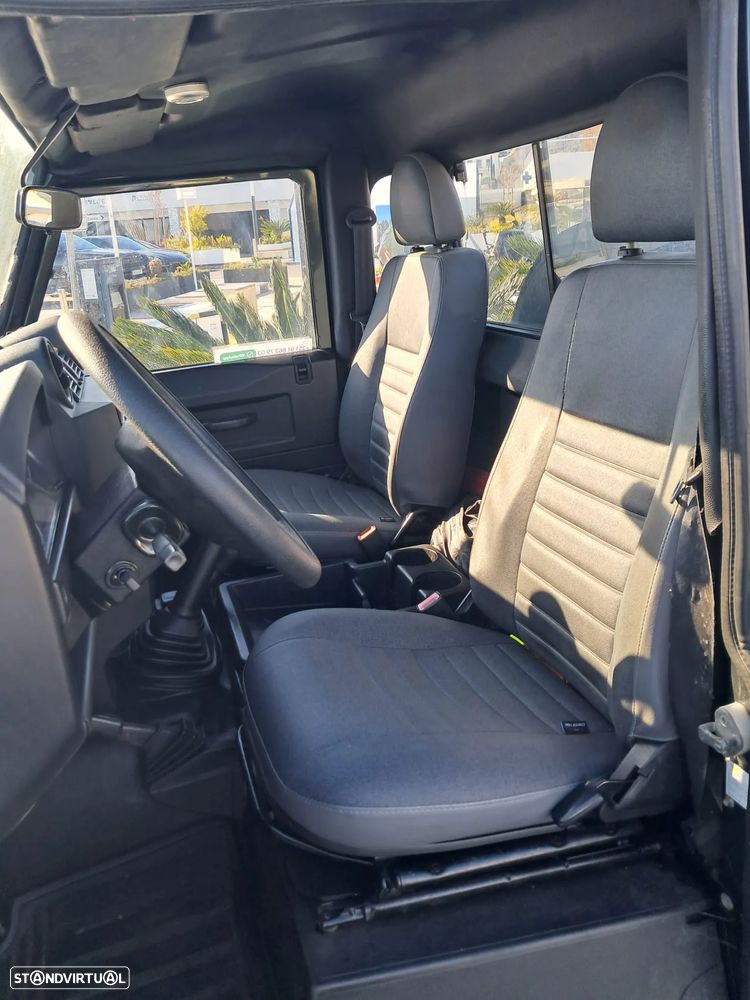 Land Rover Defender 90 2.4 CRD SE - 14