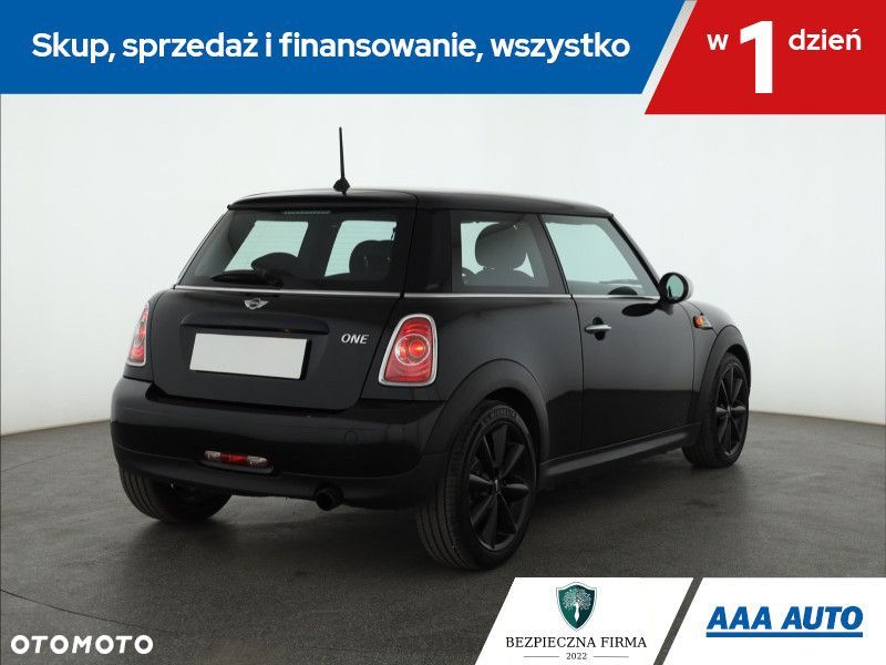 MINI ONE - 7