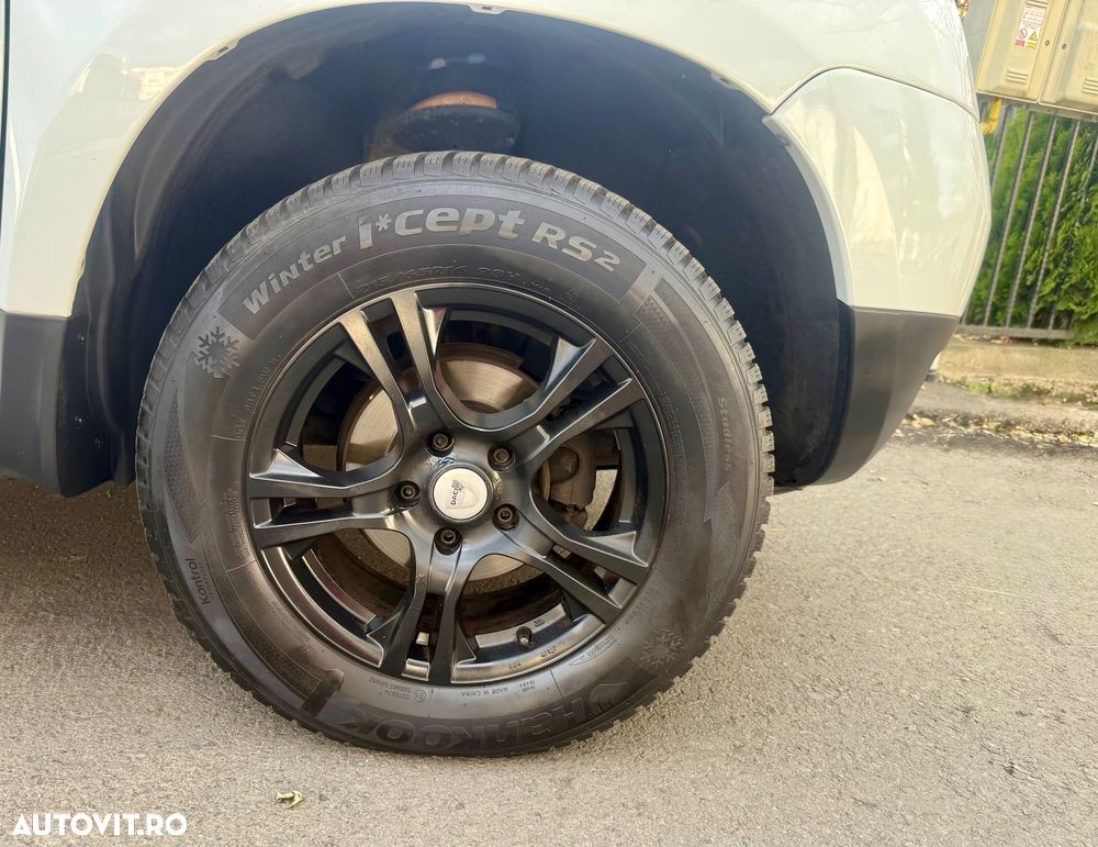 Dacia Duster 1.6 SCe Essential - 9