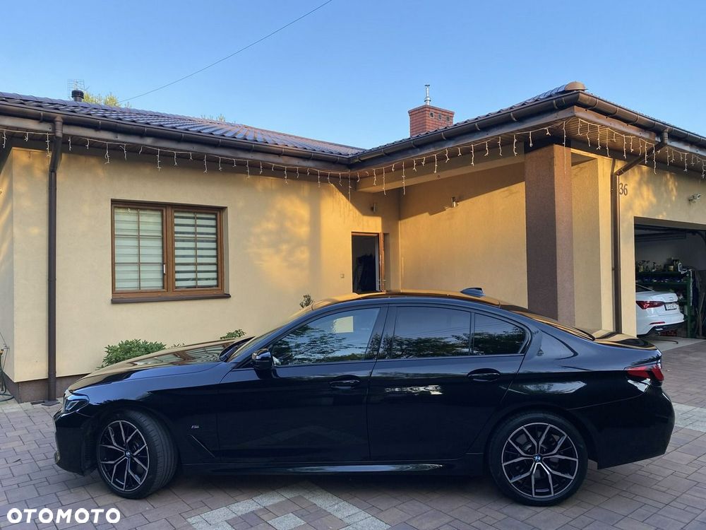 BMW Seria 5 530i GPF xDrive Sport - 17