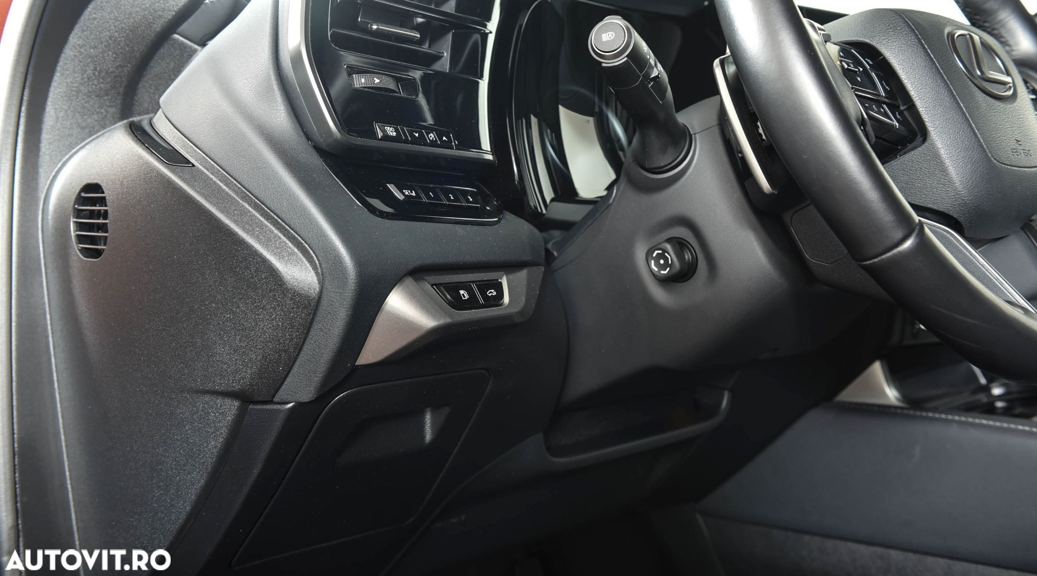 Lexus Seria RX 450h+ (Plug-in-Hybrid) Executive - 10