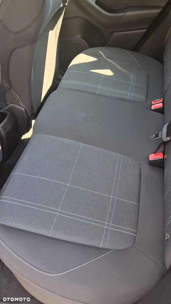 Ford Fiesta 1.0 EcoBoost SYNC Edition - 17