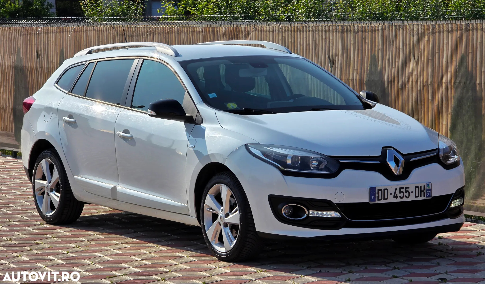 Renault Megane dCi 110 FAP LIMITED - 10