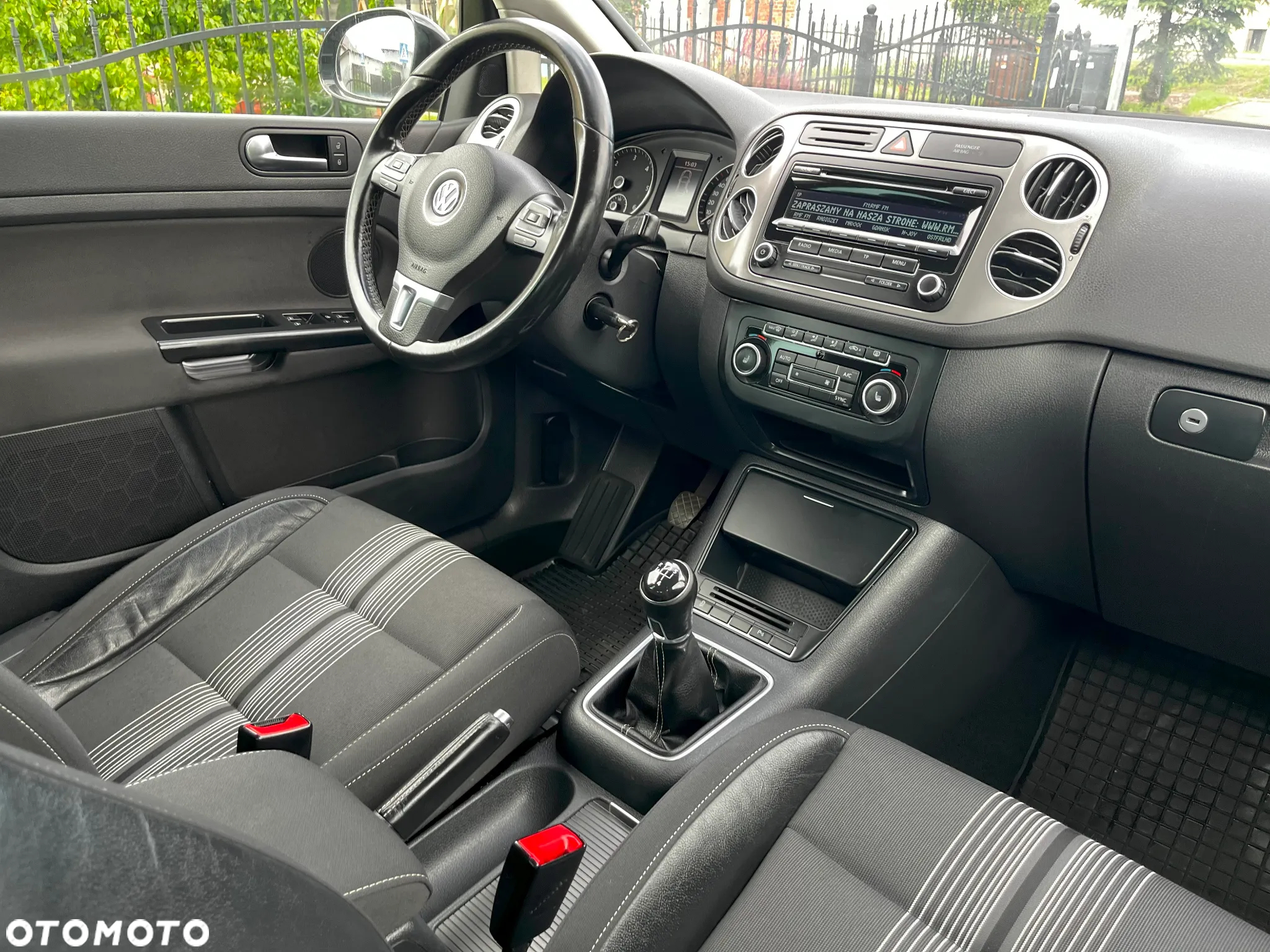 Volkswagen Golf Plus 1.6 TDI DPF MATCH - 12