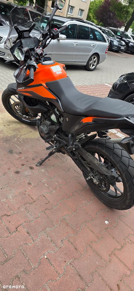 KTM Adventure 390 - 3
