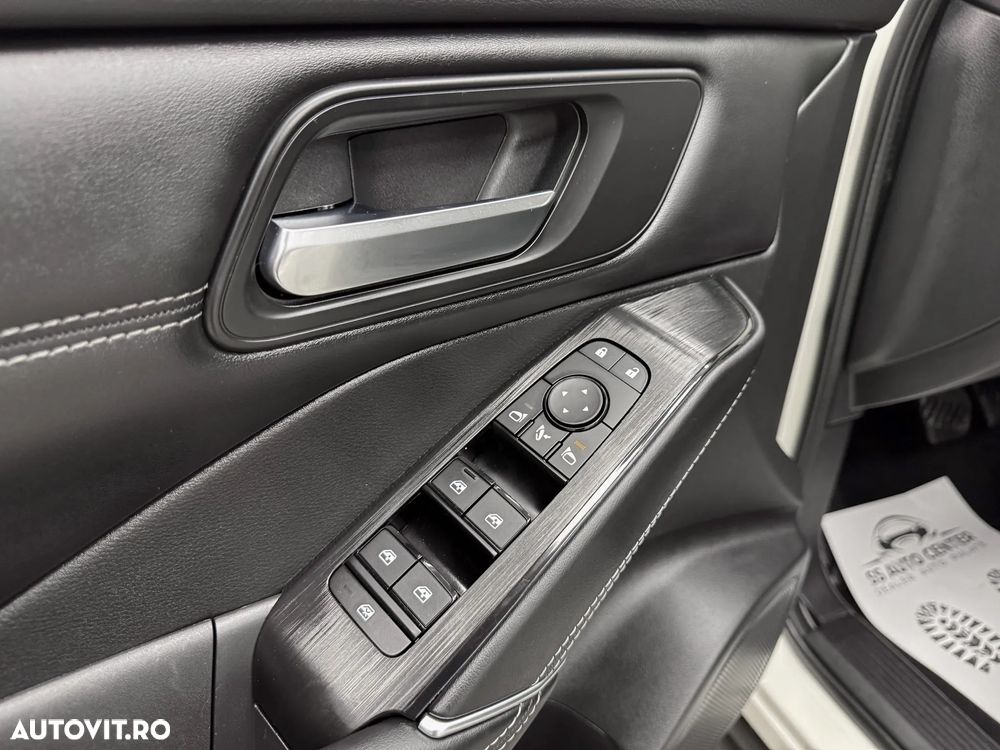 Nissan Qashqai 1.3 DIG-T MHEV Xtronic N-Connecta - 25