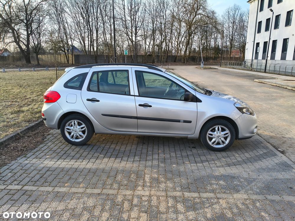 Renault Clio 1.2 16V 75 Dynamique - 7