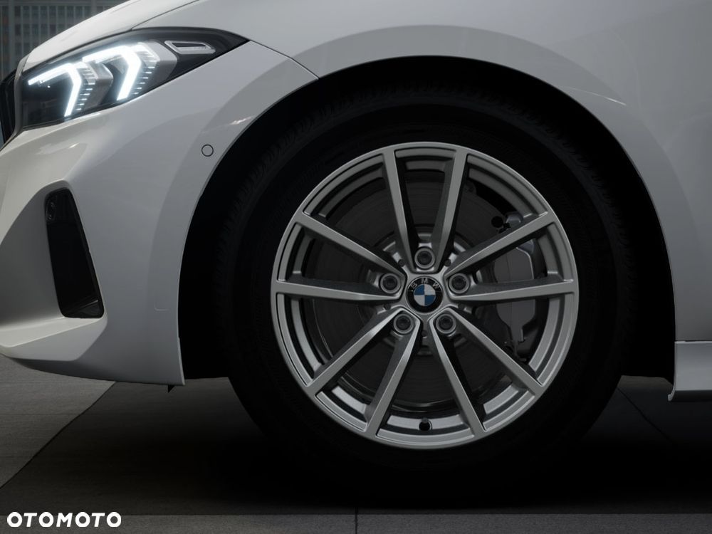 BMW Seria 3 318i M Sport - 9