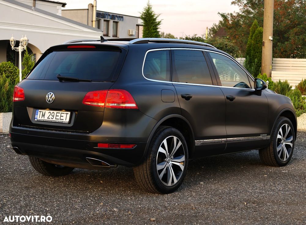 Volkswagen Touareg 3.0 V6 TDI BMT - 3