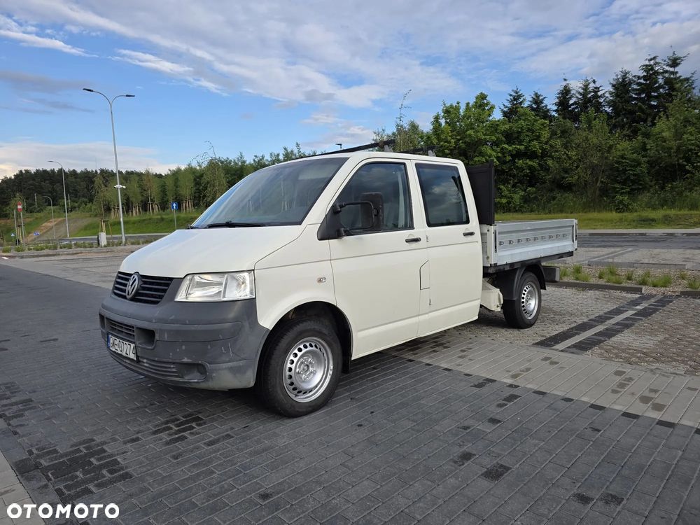 Volkswagen Transporter - 2