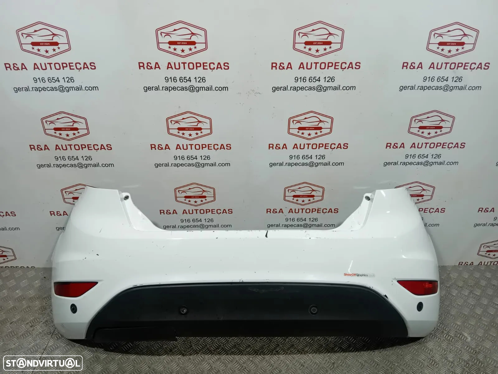 Parachoques Tras Ford Fiesta MK6 - 4