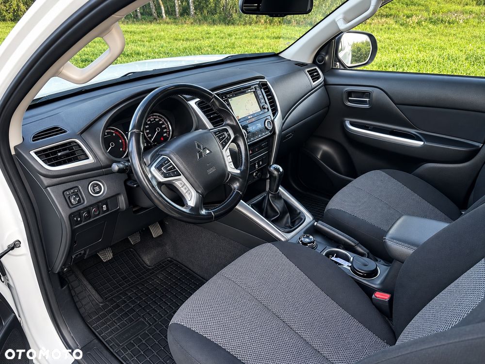 Mitsubishi L200 - 5