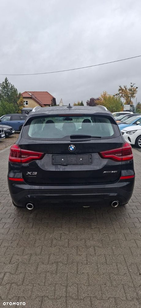 BMW X3 xDrive30i xLine - 8