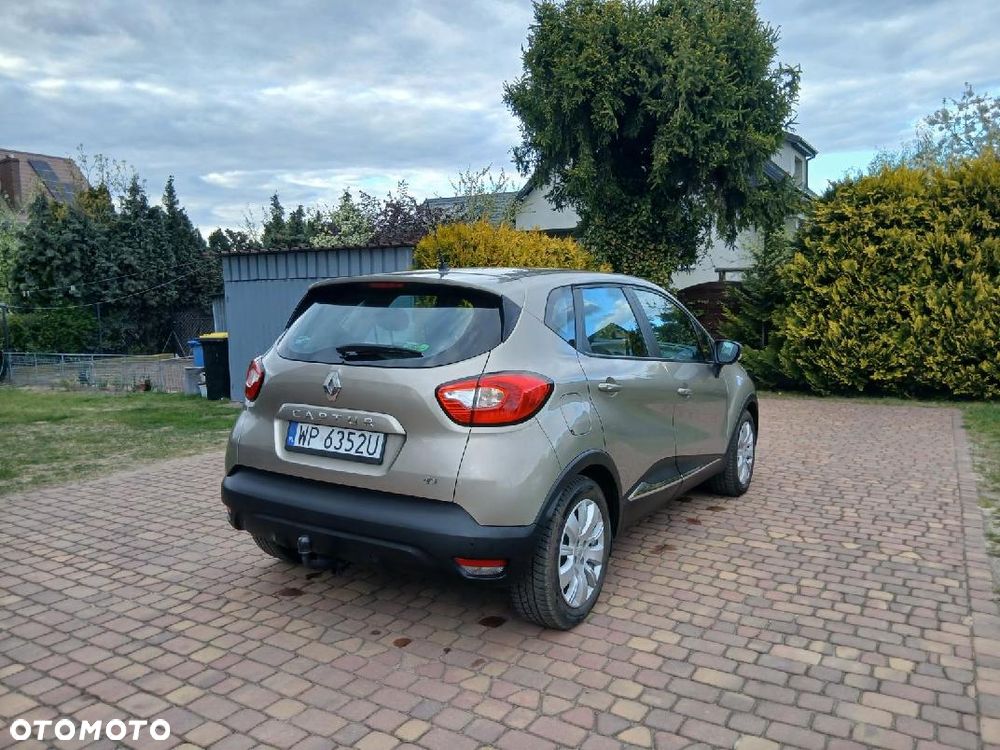 Renault Captur ENERGY dCi 90 Start&Stop Luxe - 6
