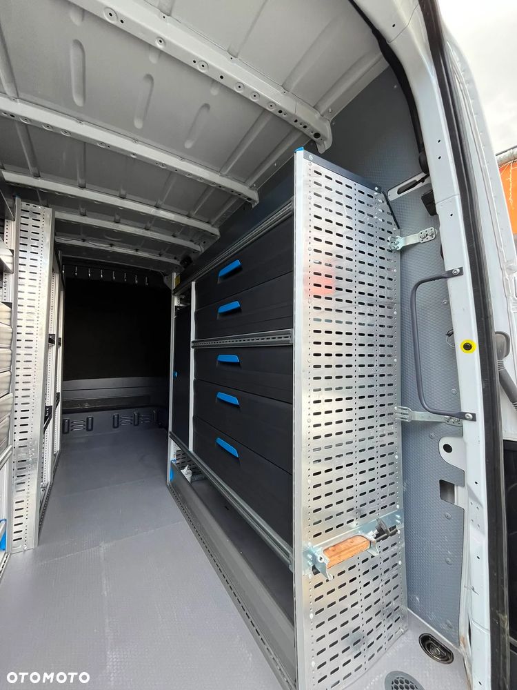 Mercedes-Benz Sprinter 319 4x4 - 16