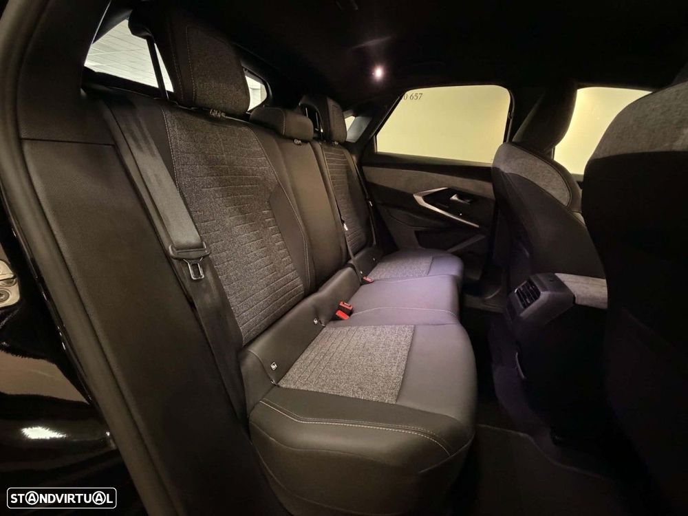 Peugeot 3008 1.2 Hybrid Allure e-DCS6 - 13