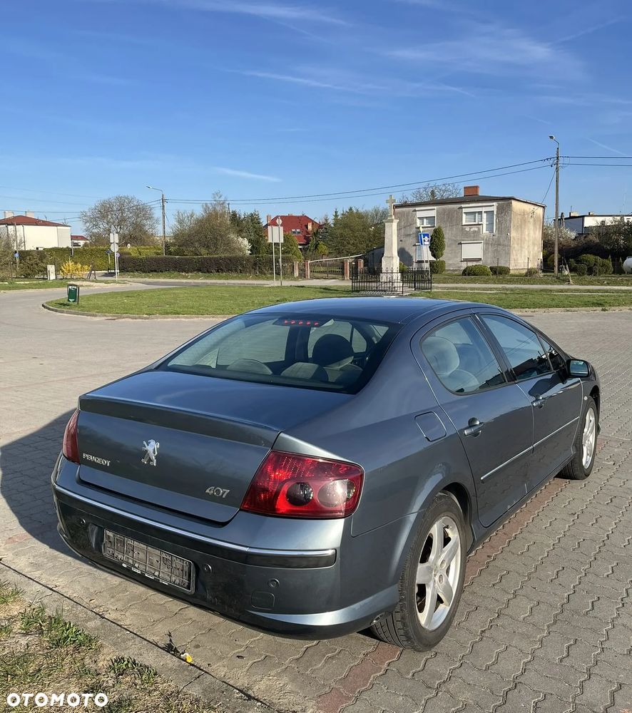 Peugeot 407 - 4
