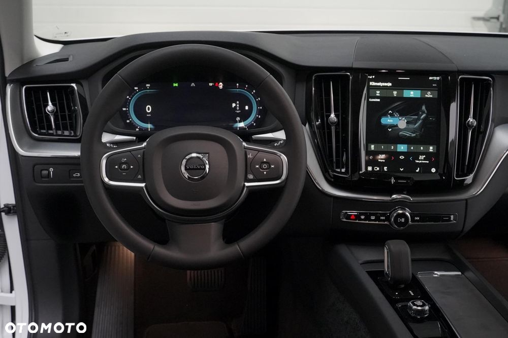 Volvo XC 60 B5 B AWD Core - 10