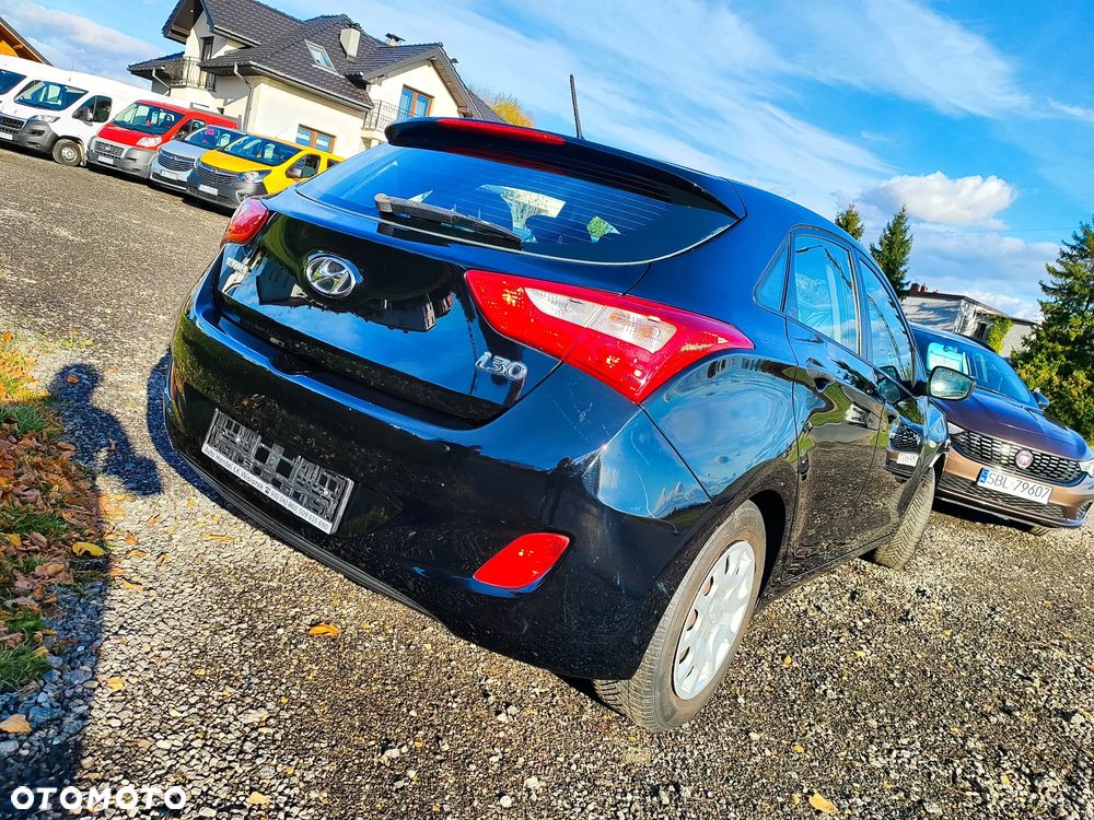 Hyundai i30 1.4 Classic - 23