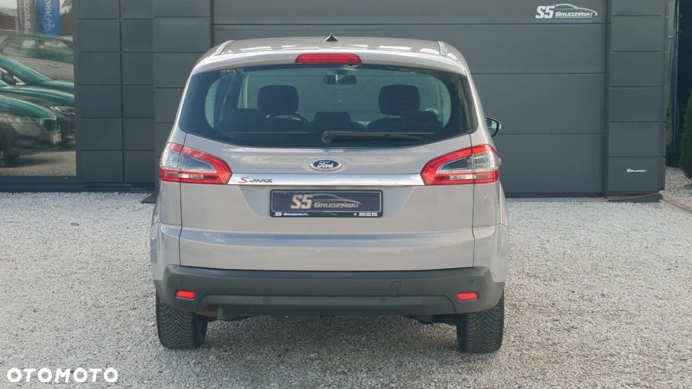 Ford S-Max - 6