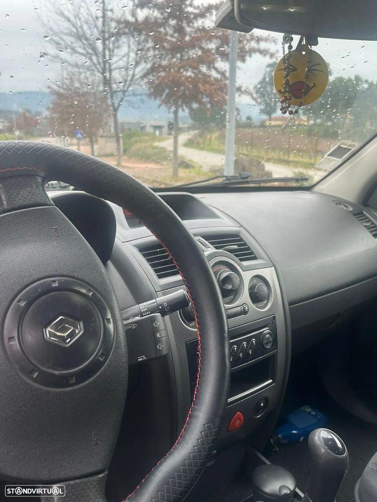 Renault Mégane Break 1.5 dCi Dynamique - 10