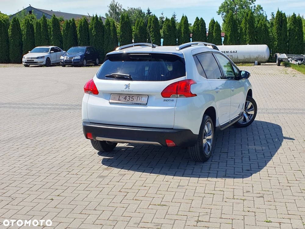 Peugeot 2008 - 13