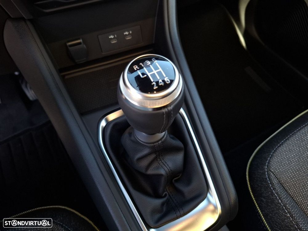 Renault Symbioz - 19