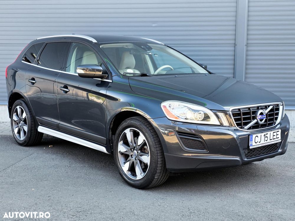 Volvo XC 60 D5 AWD Aut. Summum - 2