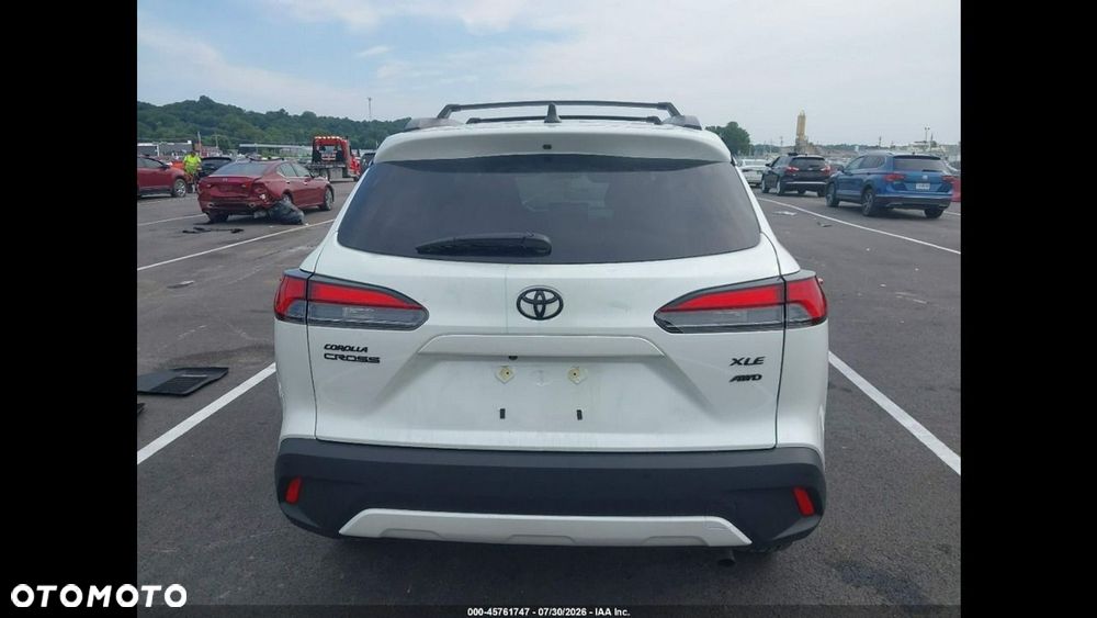 Toyota Corolla Cross - 8