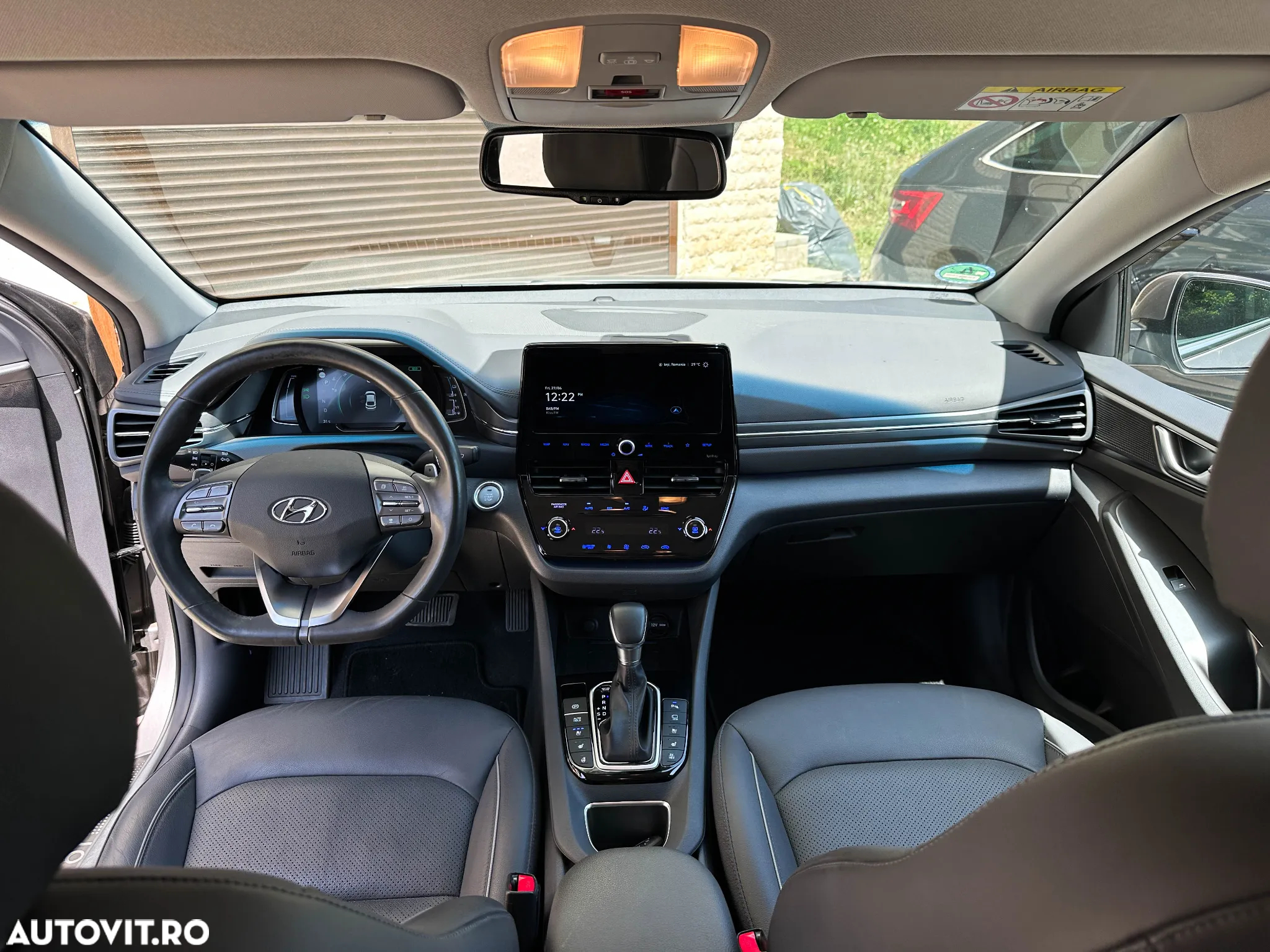 Hyundai IONIQ Plug-In Hybrid 1.6 141CP Exclusive - 4