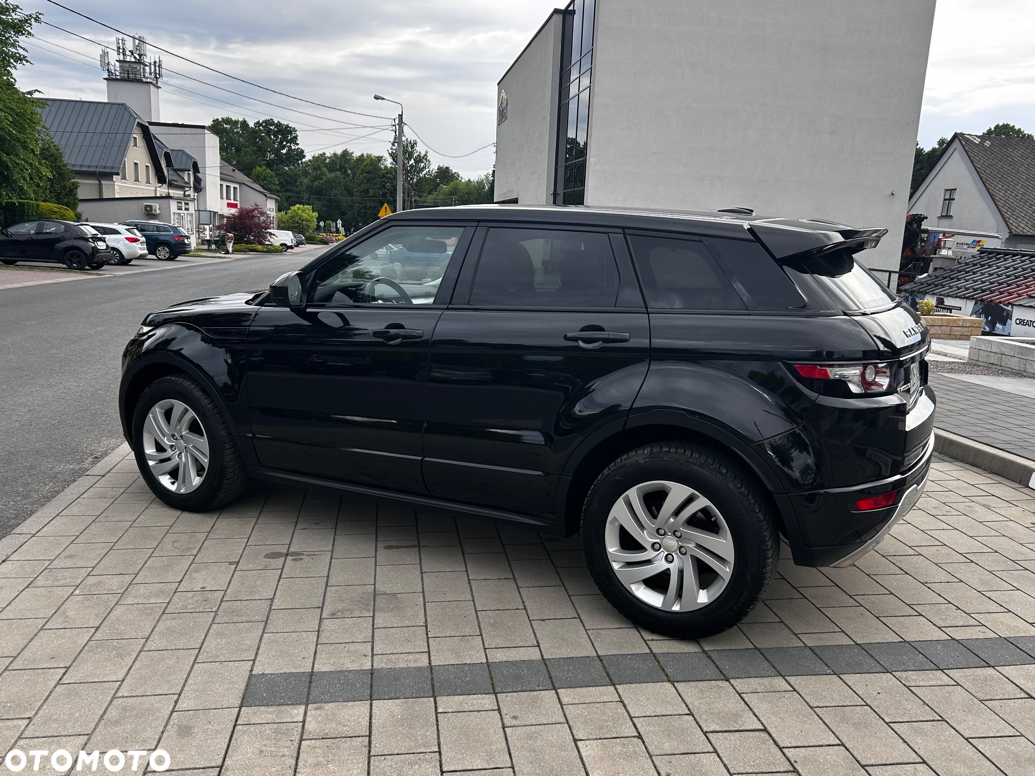 Land Rover Range Rover Evoque SD4 Black Dynamic - 8