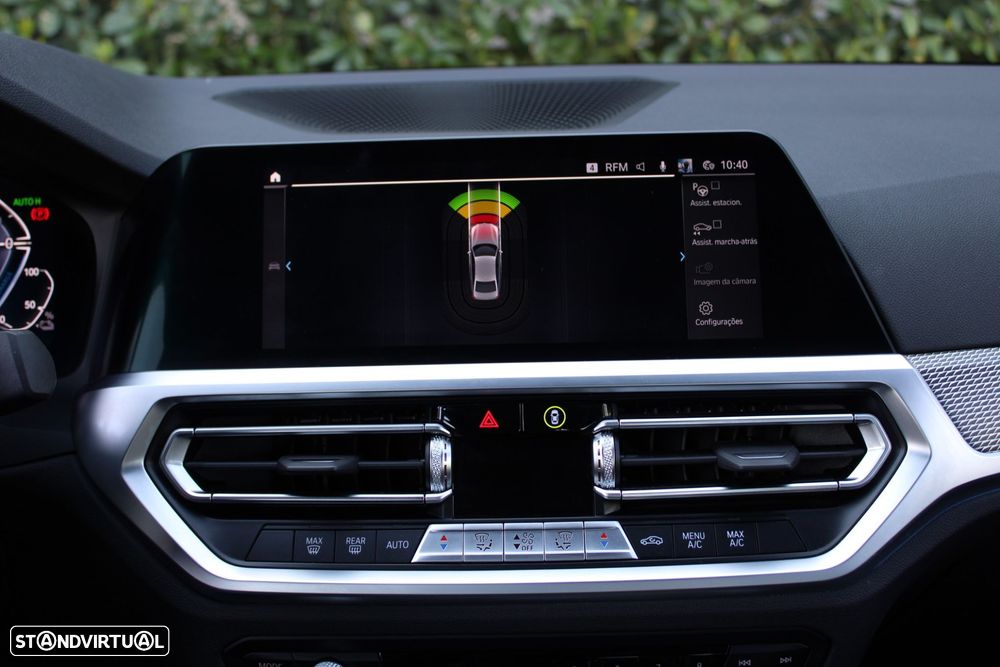 BMW 320 e Pack M Auto - 13