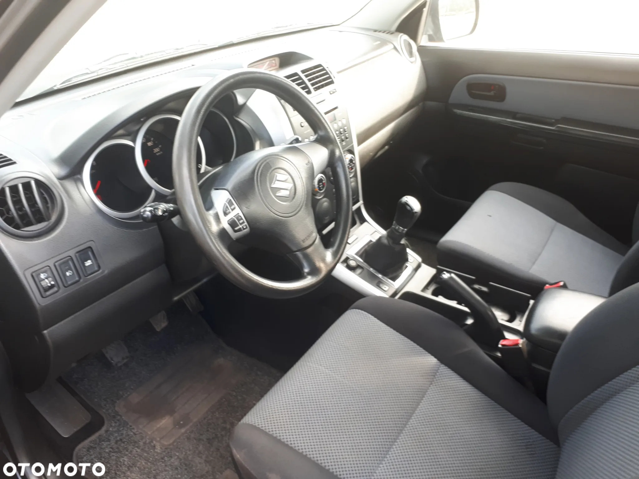 Suzuki Grand Vitara 1.6 Comfort EU5 - 18