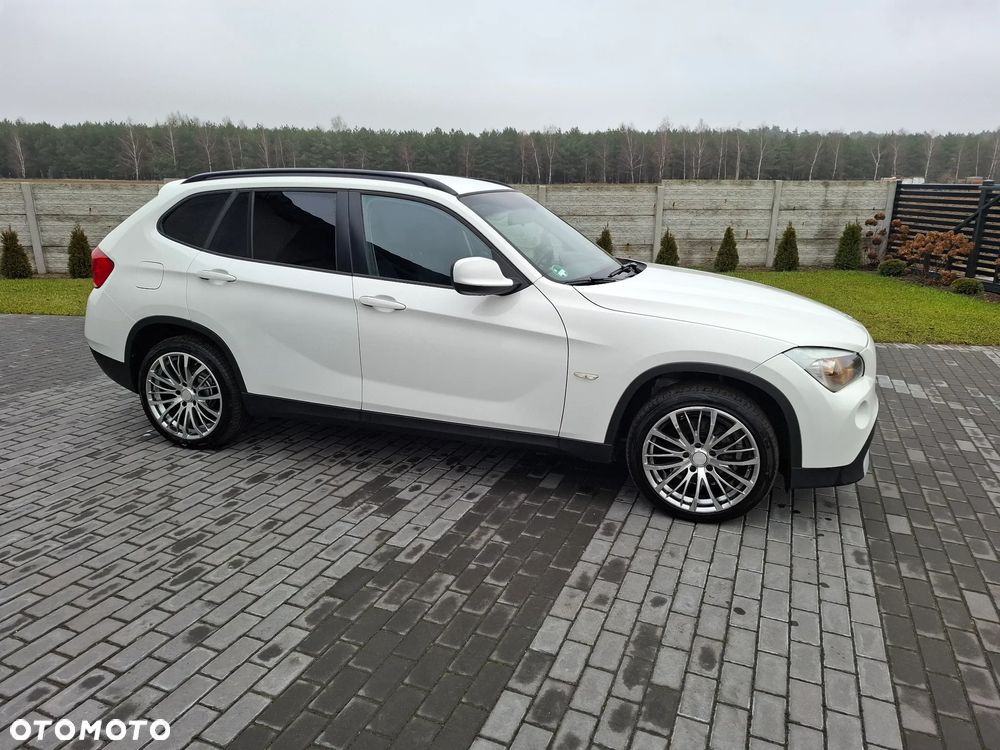 BMW X1 sDrive18d xLine - 2