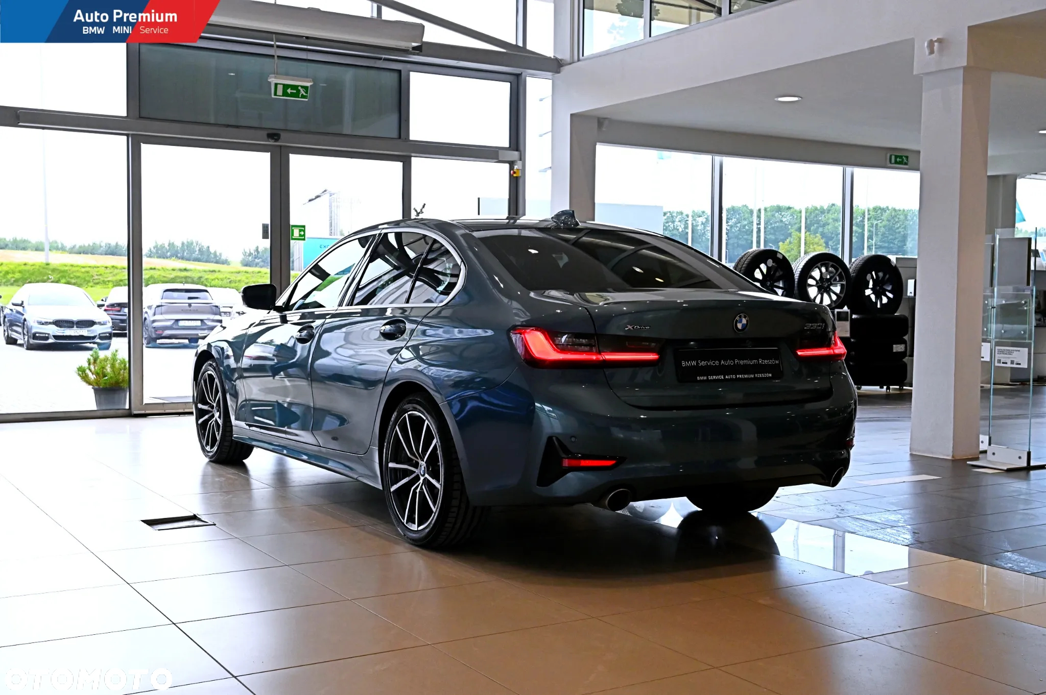 BMW Seria 3 330i xDrive Sport Line - 20