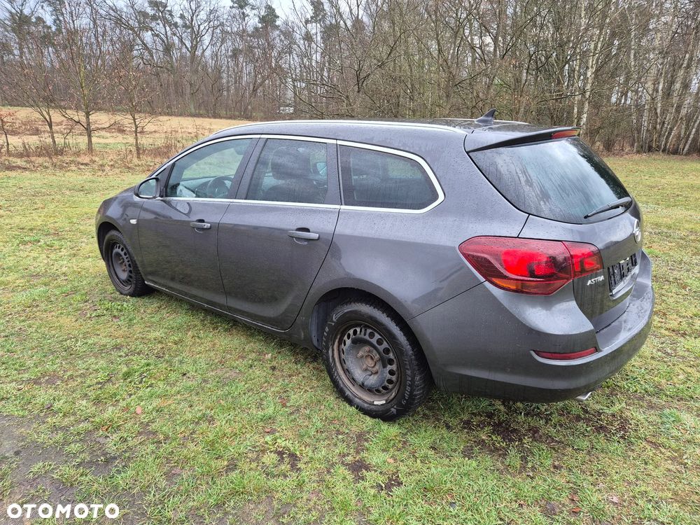 Opel Astra 2.0 CDTI Automatik Exklusiv - 11