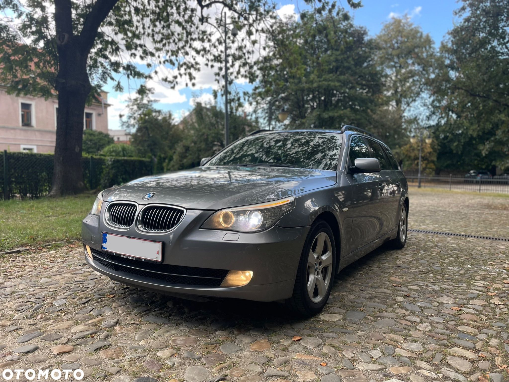 BMW Seria 5 525d xDrive Touring Edition Fleet Plus - 1