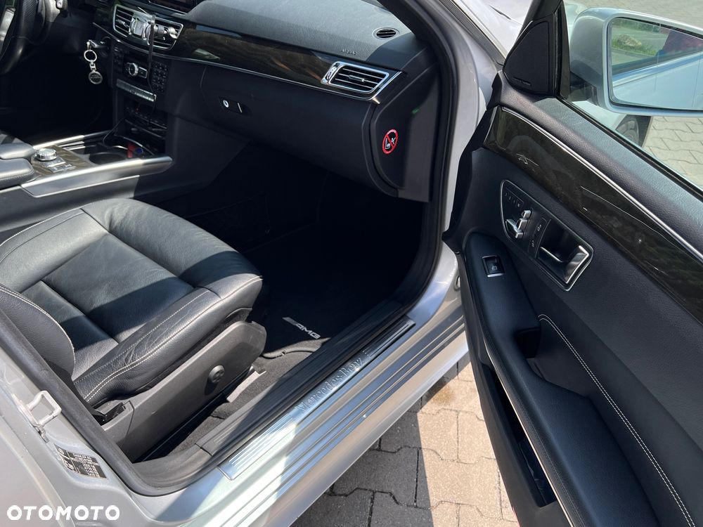 Mercedes-Benz Klasa E 300 CDI DPF BlueEFFICIENCY 7G-TRONIC - 10