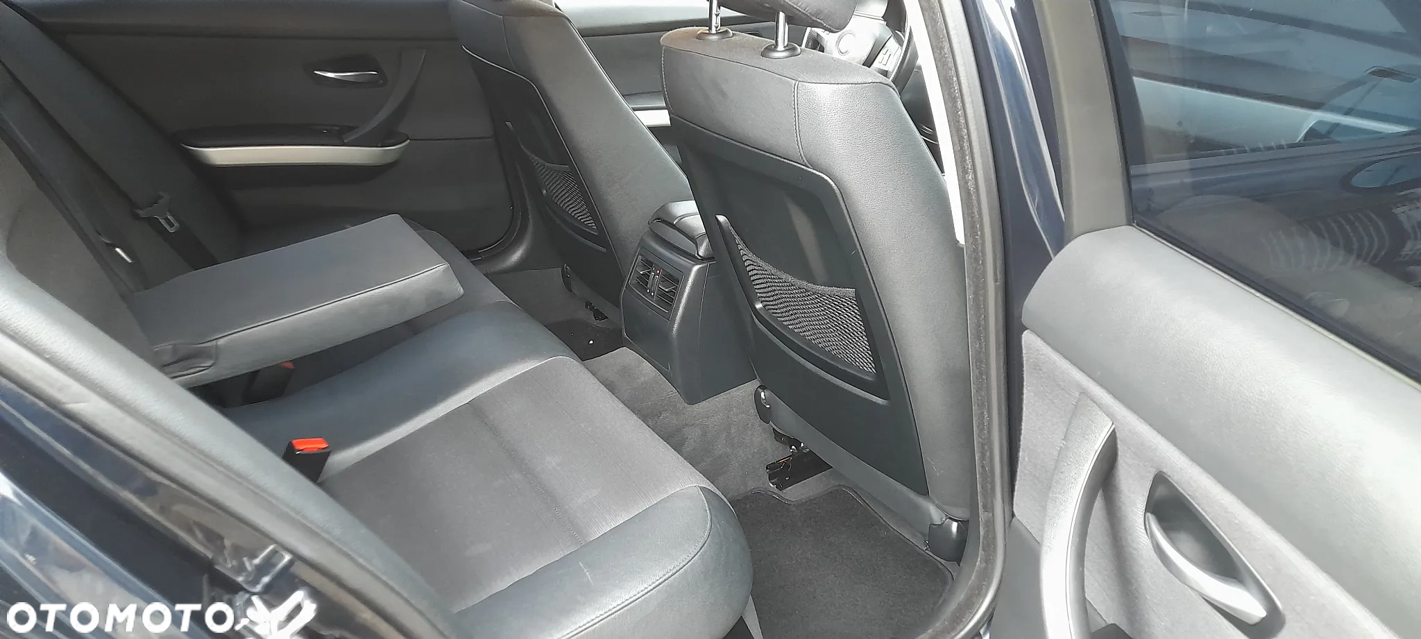 BMW Seria 3 318i Edition Exclusive - 6