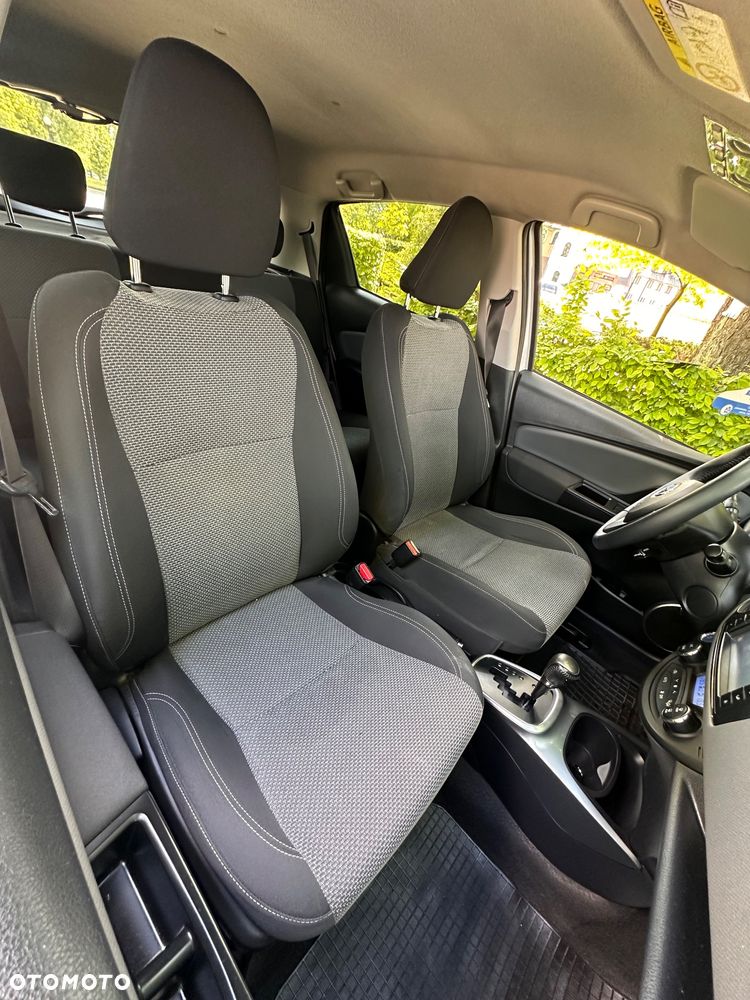 Toyota Yaris 1.5 VVT-i Edition-S - 30