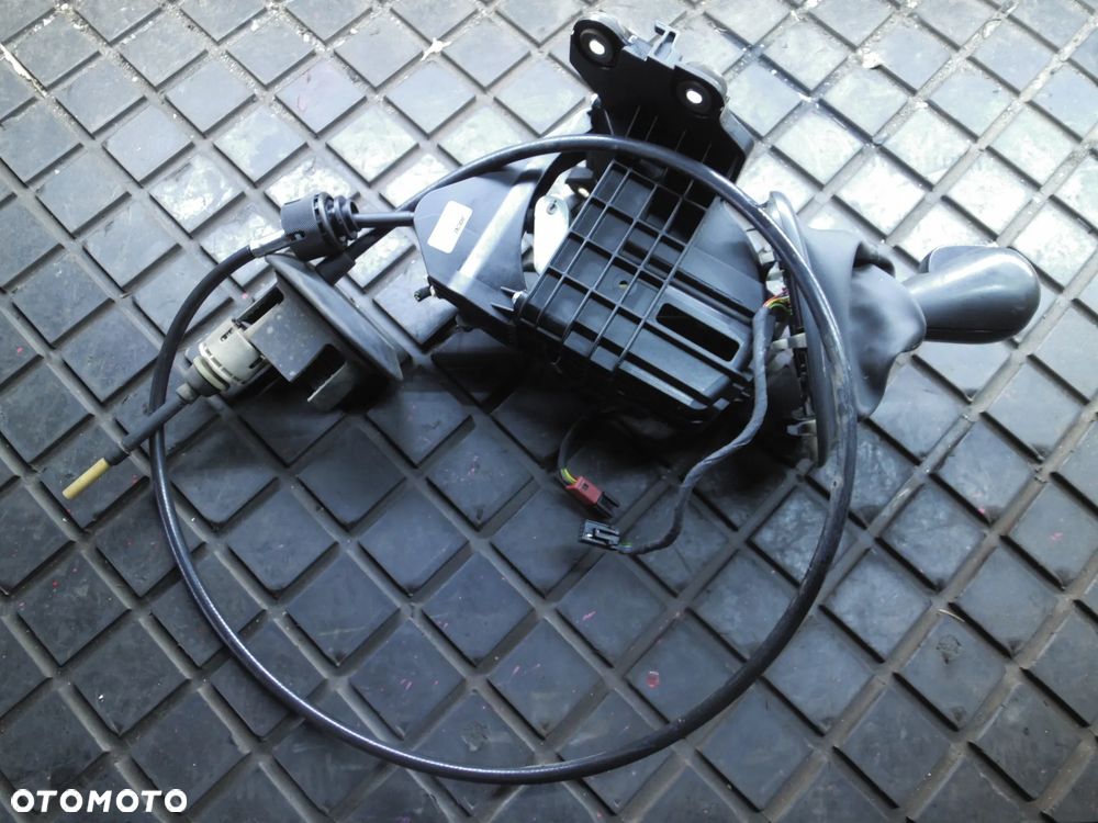 LEWAREK MECHANIZM ZMIANY BIEGÓW FIAT CROMA II 1.9 2.4 JTD 55349423 AUTOMAT - 1