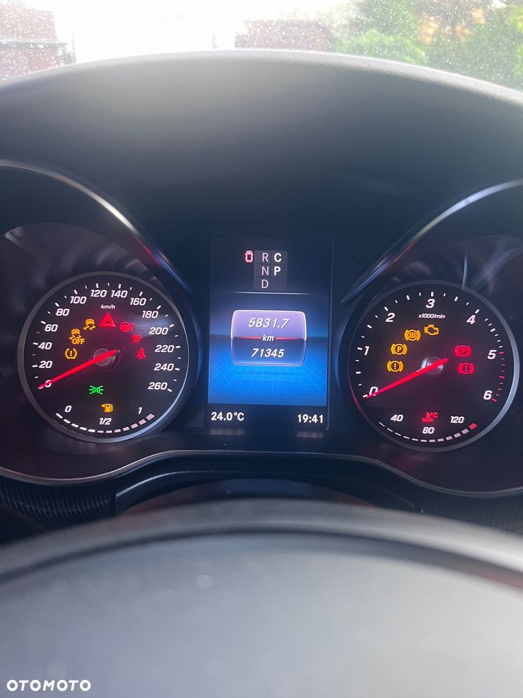 Mercedes-Benz Klasa V 250 d 9G-Tronic (ekstra d³) - 17