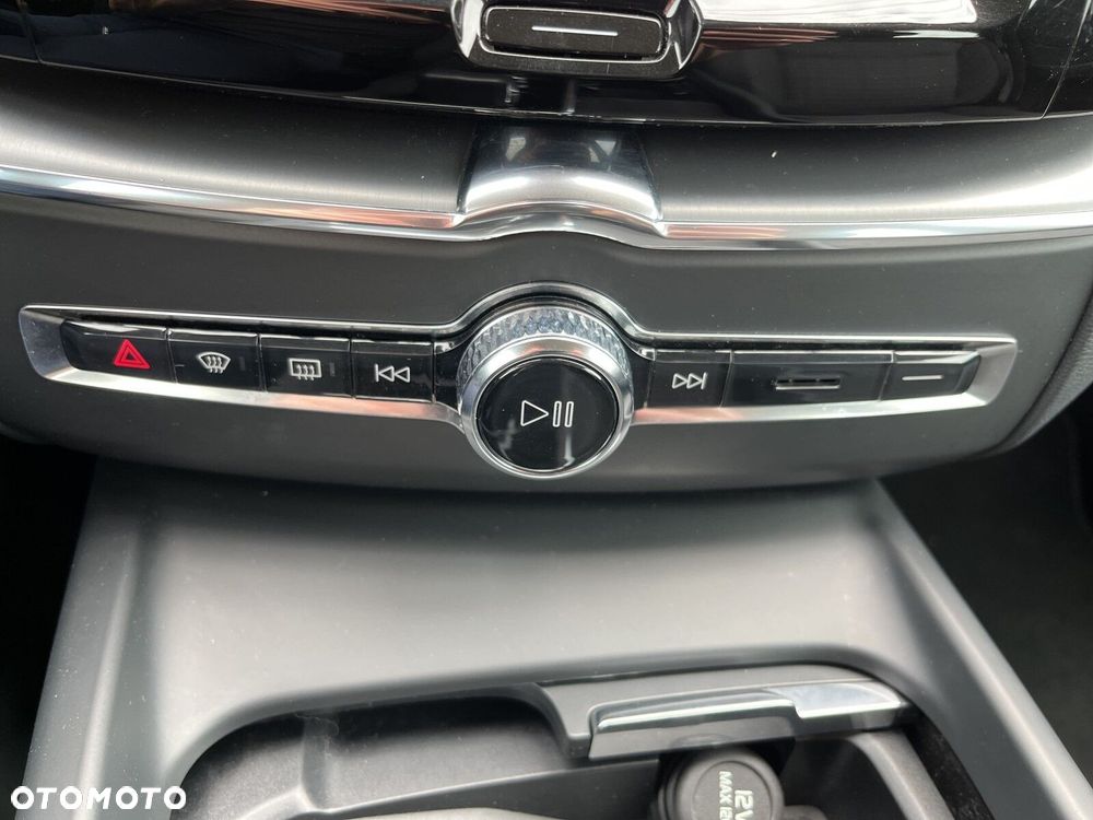 Volvo XC 60 B4 D Core - 32