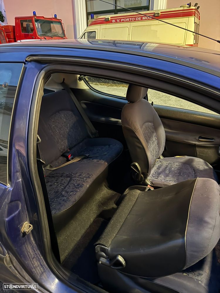 Peugeot 206 1.1 XR - 8