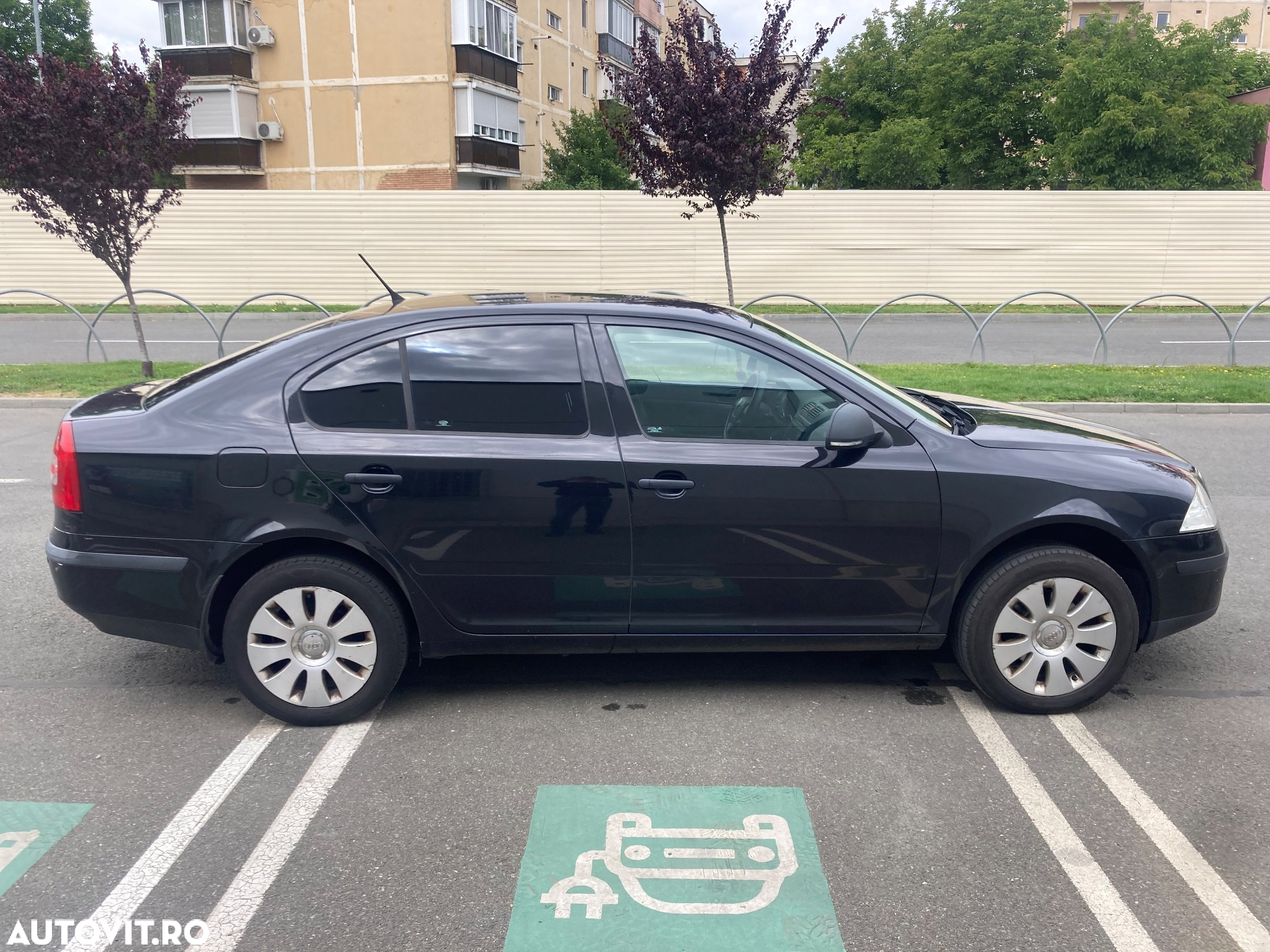 Skoda Octavia Tour 1.6 - 2