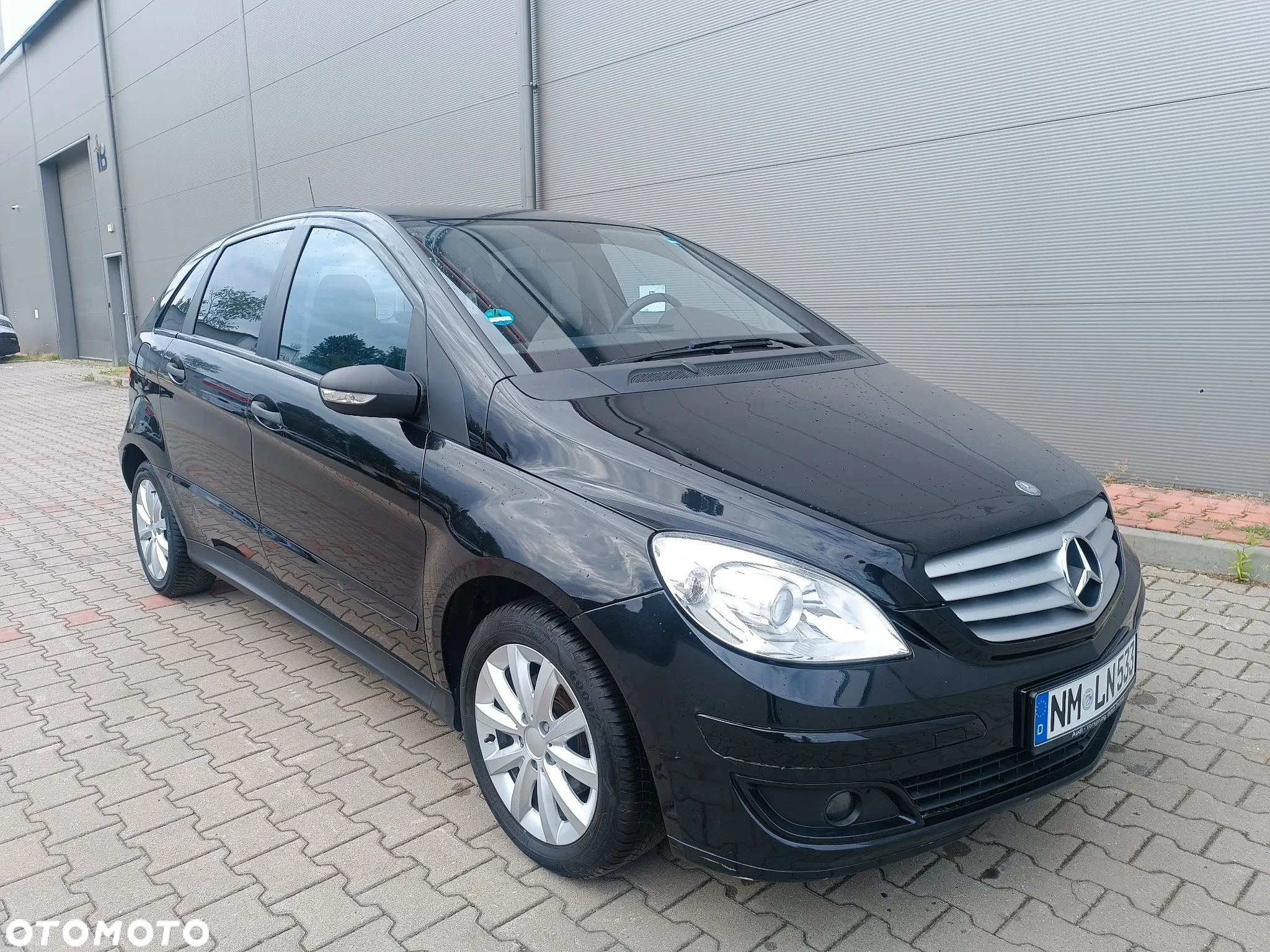 Mercedes-Benz Klasa B 150 - 18