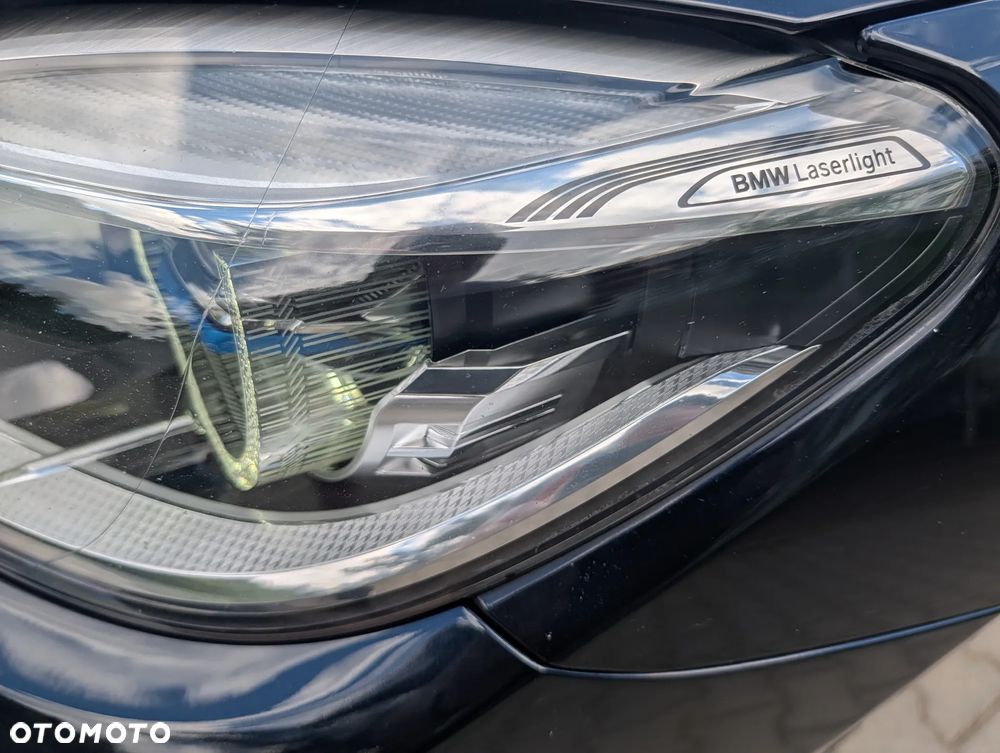 BMW Seria 7 740i - 21